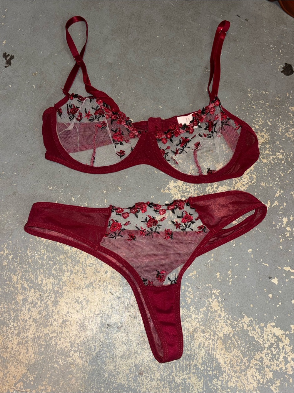 brand new lingerie set